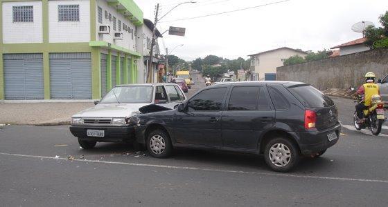 Como evitar colisões em cruzamentos